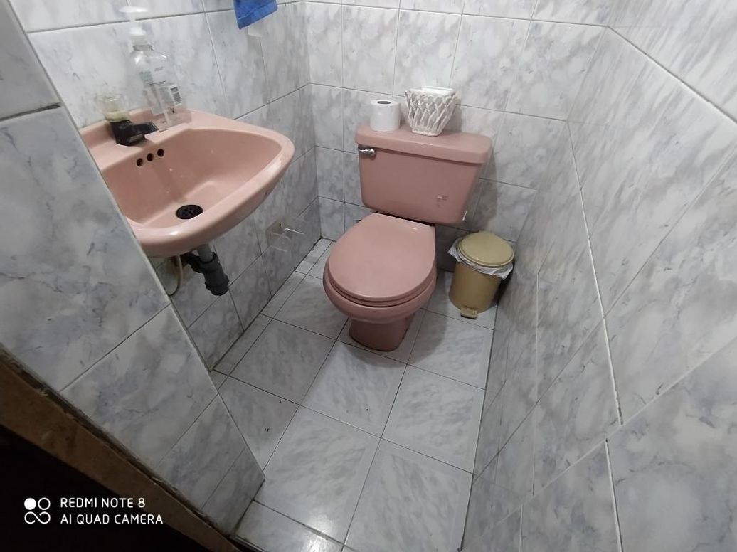 Casa de 7 alcobas en venta en Santa Teresita, Bogotá, 224 m² · foto 11 de 17