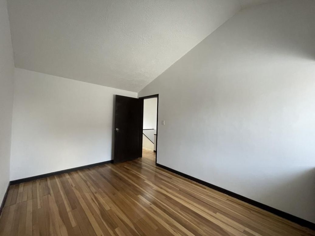 Casa de 4 alcobas en venta en Polo Club, Bogotá, 244 m² · foto 13 de 20