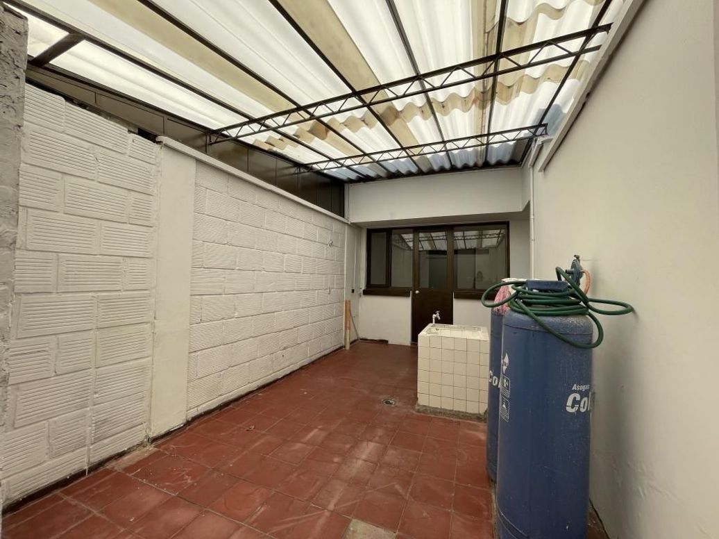 Casa de 4 alcobas en venta en Polo Club, Bogotá, 244 m² · foto 7 de 20