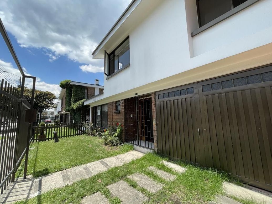 Casa de 4 alcobas en venta en Polo Club, Bogotá, 244 m² · foto 20 de 20