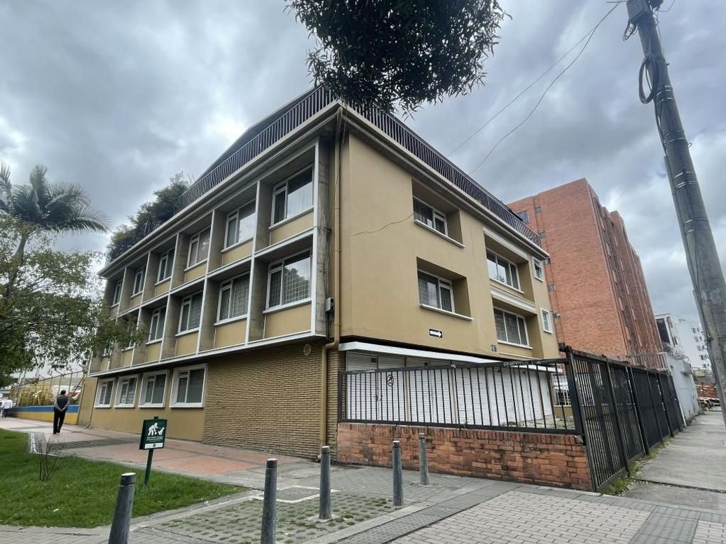 Apartamento de 3 alcobas en venta en Antiguo Country, Bogotá, 193 m² · foto 15 de 15