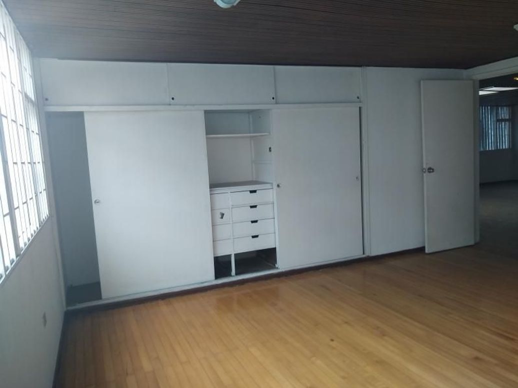 Apartamento de 1 alcoba en venta en Belalcázar, Bogotá, 203 m² · foto 8 de 17