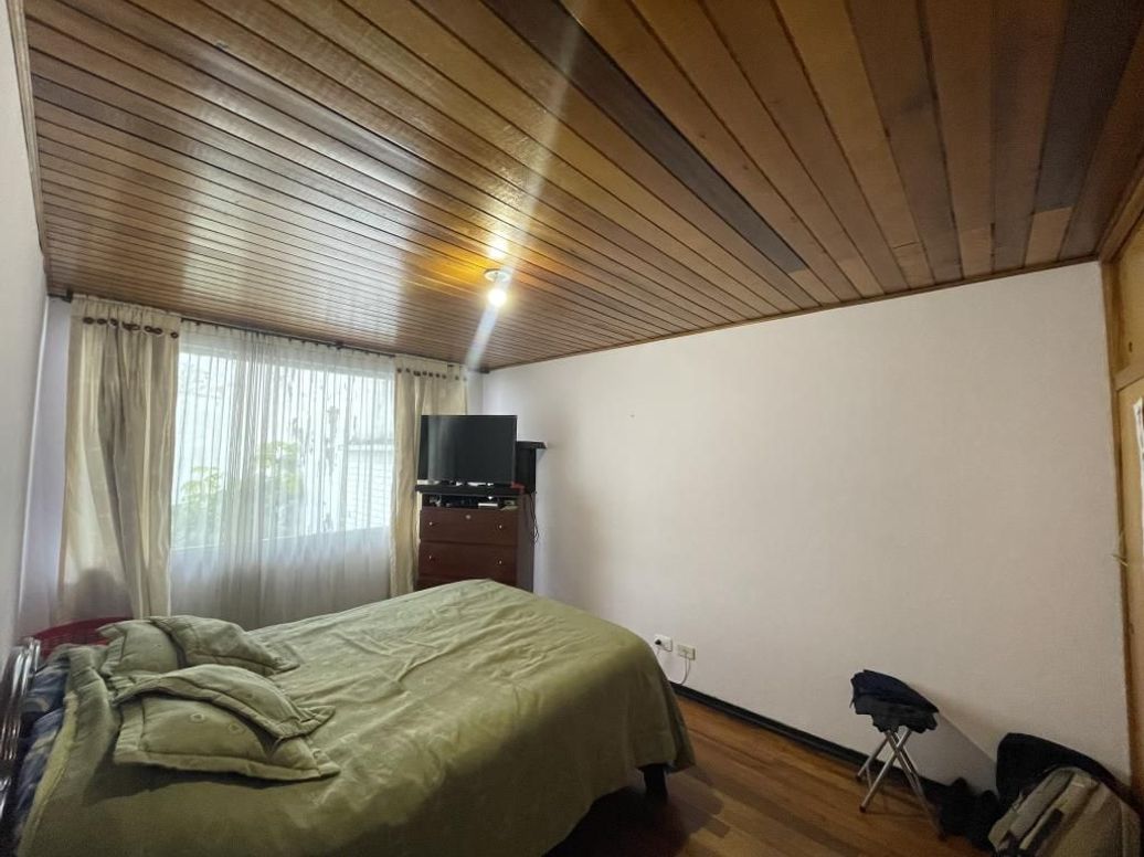 Casa de 3 alcobas en venta en Los Andes, Bogotá, 221 m² · foto 10 de 16