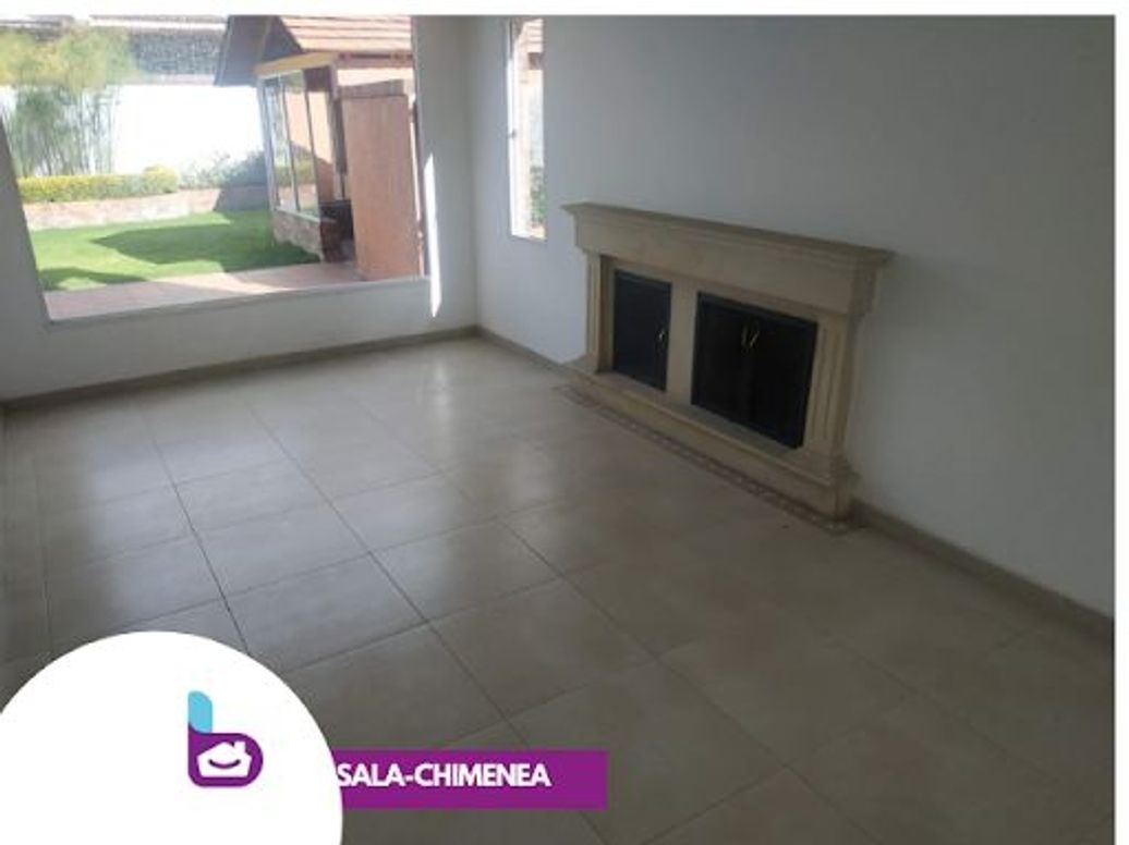 Casa de 6 alcobas en venta en San José De Bavaria, Bogotá, 240 m² · foto 3 de 17