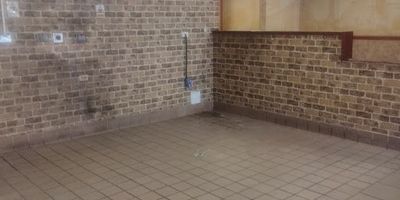 Local para la venta, puede ser usado para comidas rápidas, fruver, peluquería, supermercado, sanducheria o gastrobar.!GRAN INVERSION!.