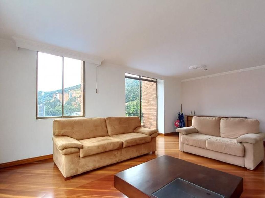 Apartamento de 3 alcobas en venta en Las Acasias, Bogotá, 100 m² · foto 8 de 20