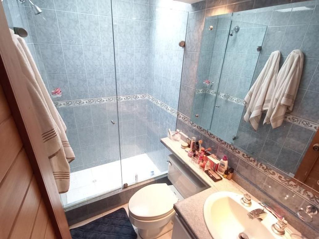 Apartamento de 3 alcobas en venta en Las Acasias, Bogotá, 100 m² · foto 12 de 20