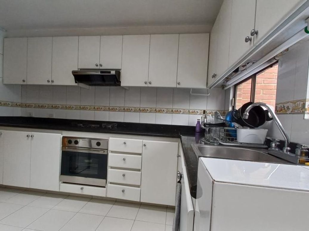 Apartamento de 3 alcobas en venta en Las Acasias, Bogotá, 100 m² · foto 11 de 20