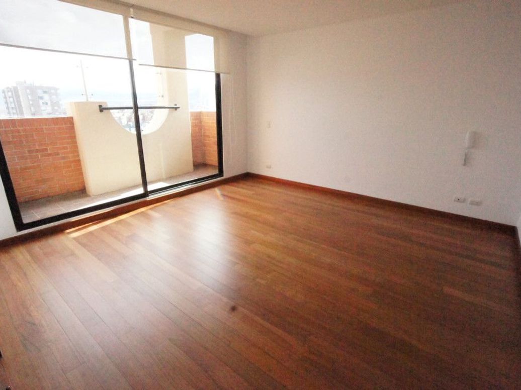 Apartamento de 4 alcobas en venta en Prados De La Calleja, Bogotá, 253 m² · foto 11 de 20
