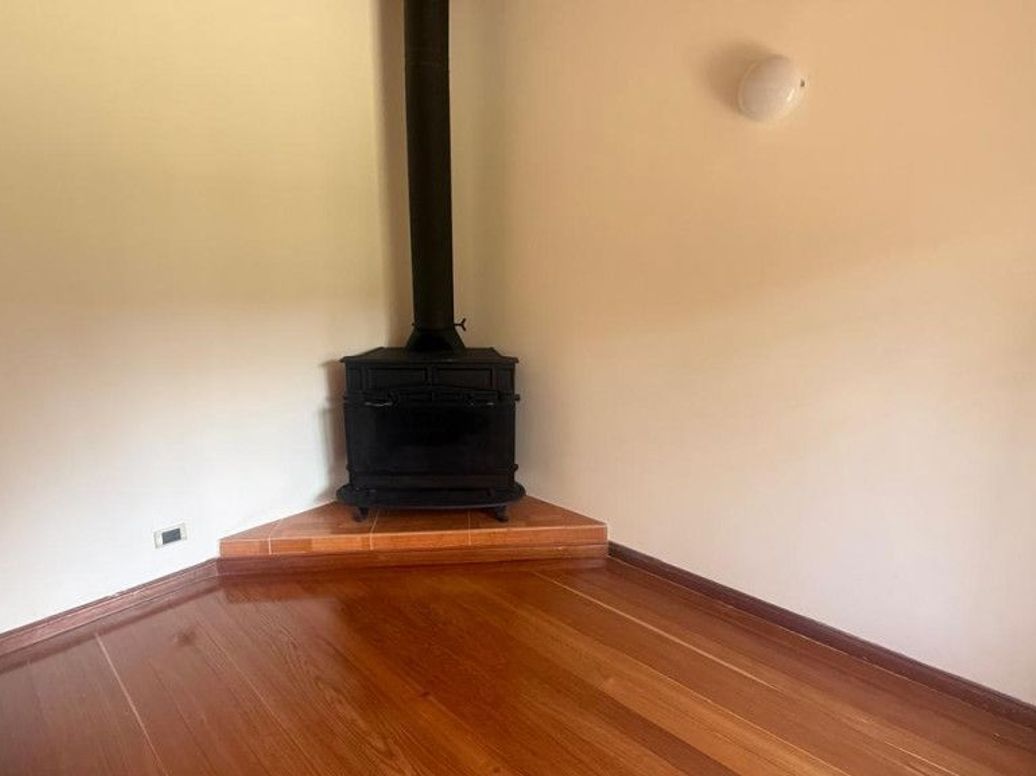 Casa de 3 alcobas en venta en Ub. Cordoba Niza, Bogotá, 228 m² · foto 9 de 20