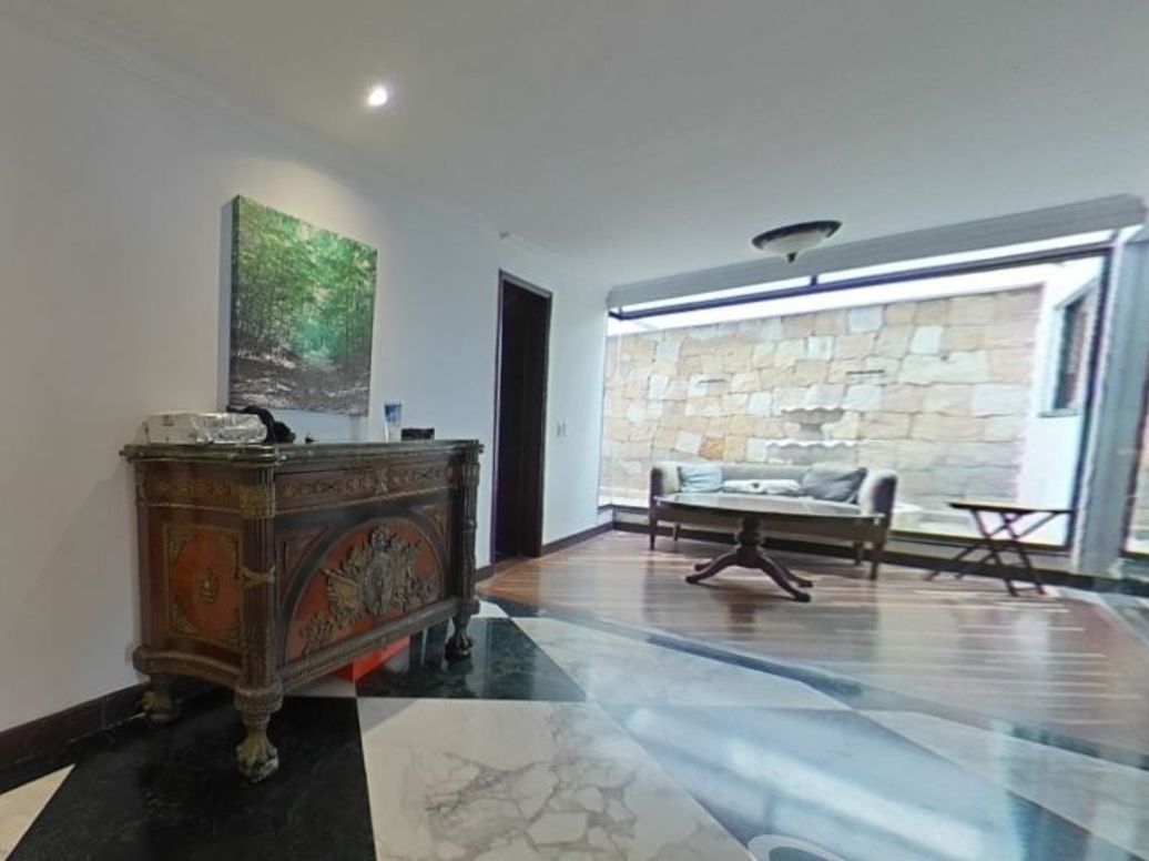 Apartamento de 3 alcobas en venta en El Refugio, Bogotá, 388 m² · foto 10 de 20