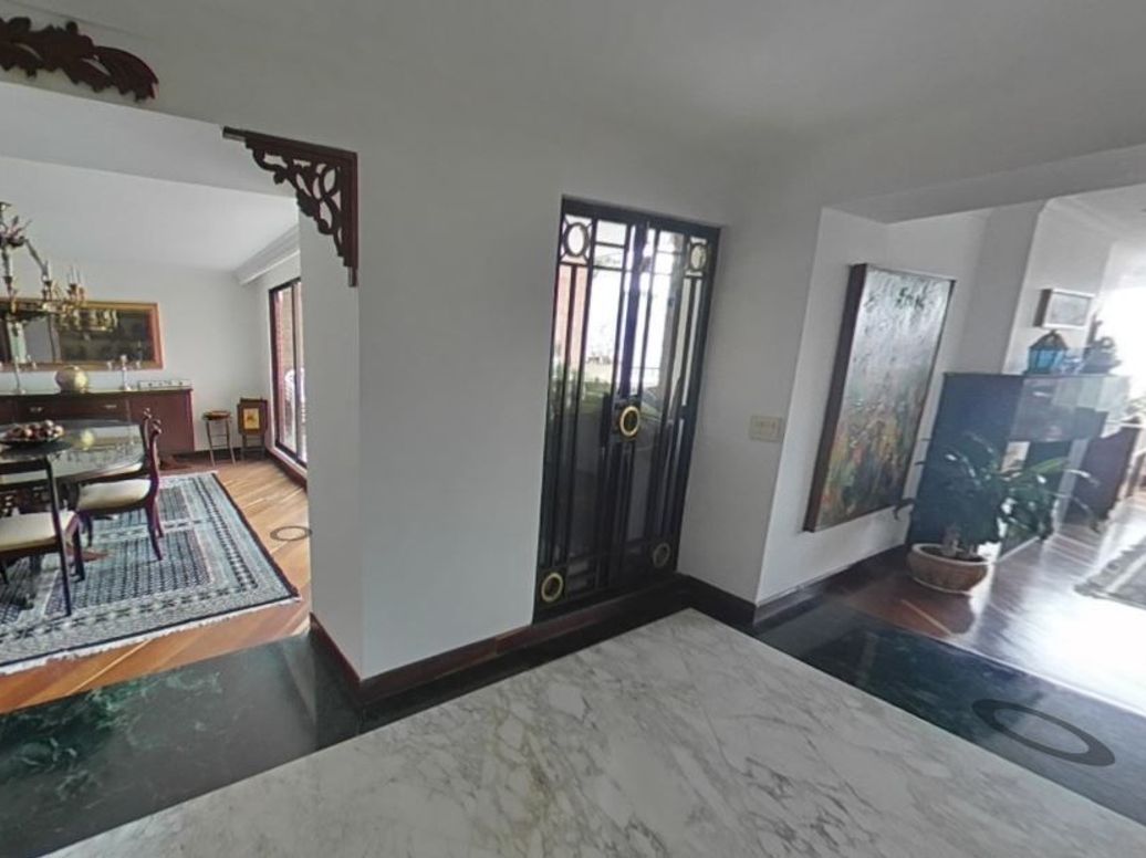 Apartamento de 3 alcobas en venta en El Refugio, Bogotá, 388 m² · foto 12 de 20