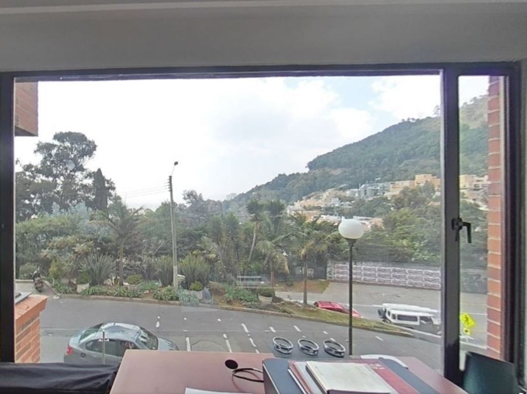 Apartamento de 3 alcobas en venta en El Refugio, Bogotá, 388 m² · foto 20 de 20