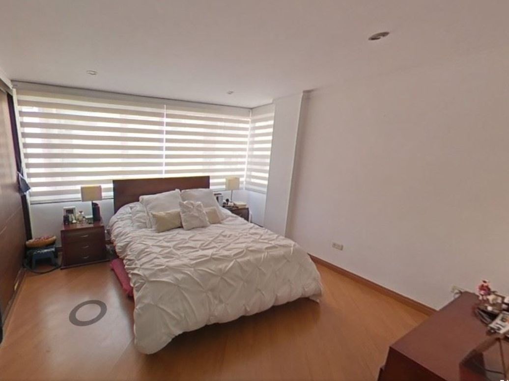 Apartamento de 3 alcobas en venta en El Refugio, Bogotá, 134 m² · foto 16 de 20
