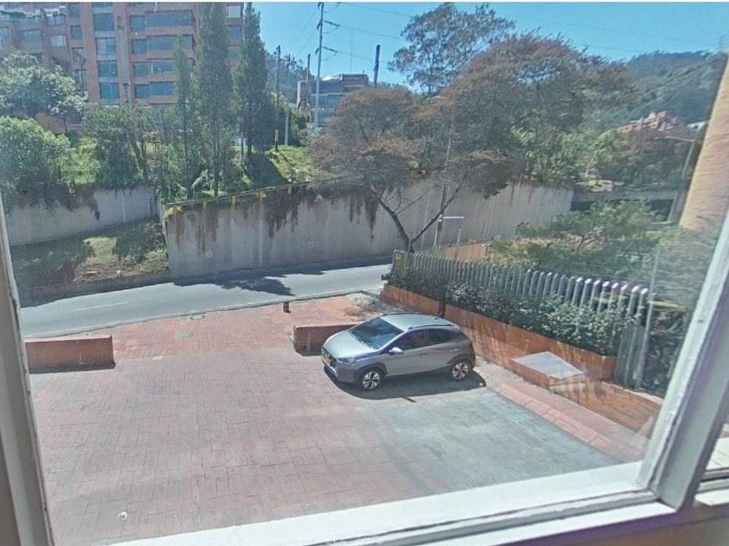 Apartamento de 3 alcobas en venta en El Refugio, Bogotá, 134 m² · foto 6 de 20