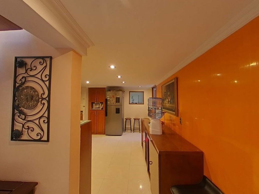 Casa de 10 alcobas en venta en Mandalay Et. Ii, Bogotá, 504 m² · foto 5 de 18