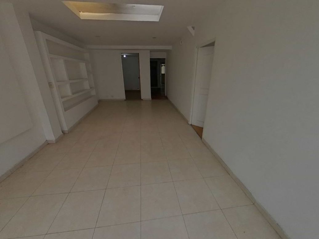 Casa de 6 alcobas en venta en Marsella, Bogotá, 162 m² · foto 3 de 19