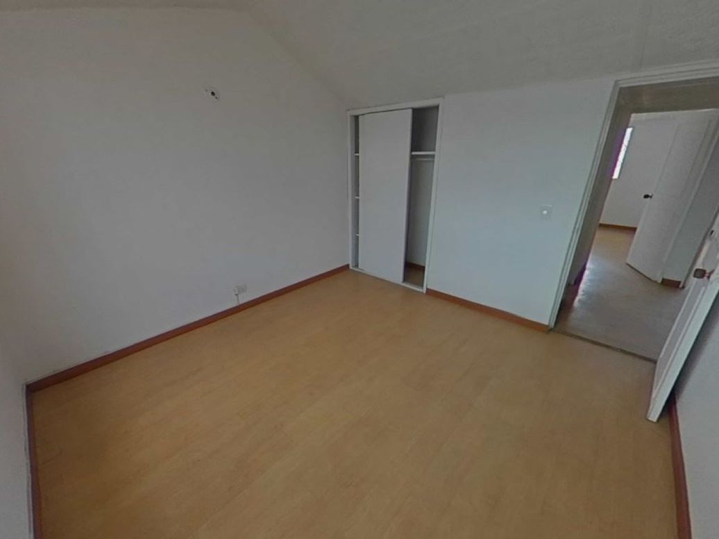 Casa de 6 alcobas en venta en Marsella, Bogotá, 162 m² · foto 12 de 19