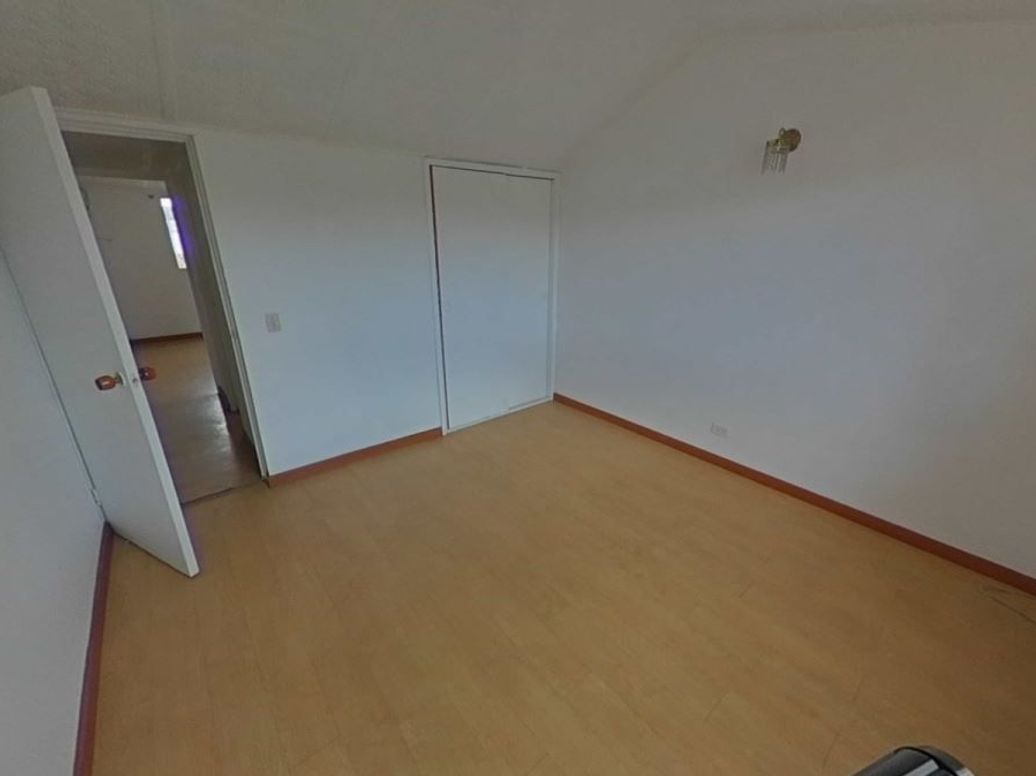 Casa de 6 alcobas en venta en Marsella, Bogotá, 162 m² · foto 10 de 19
