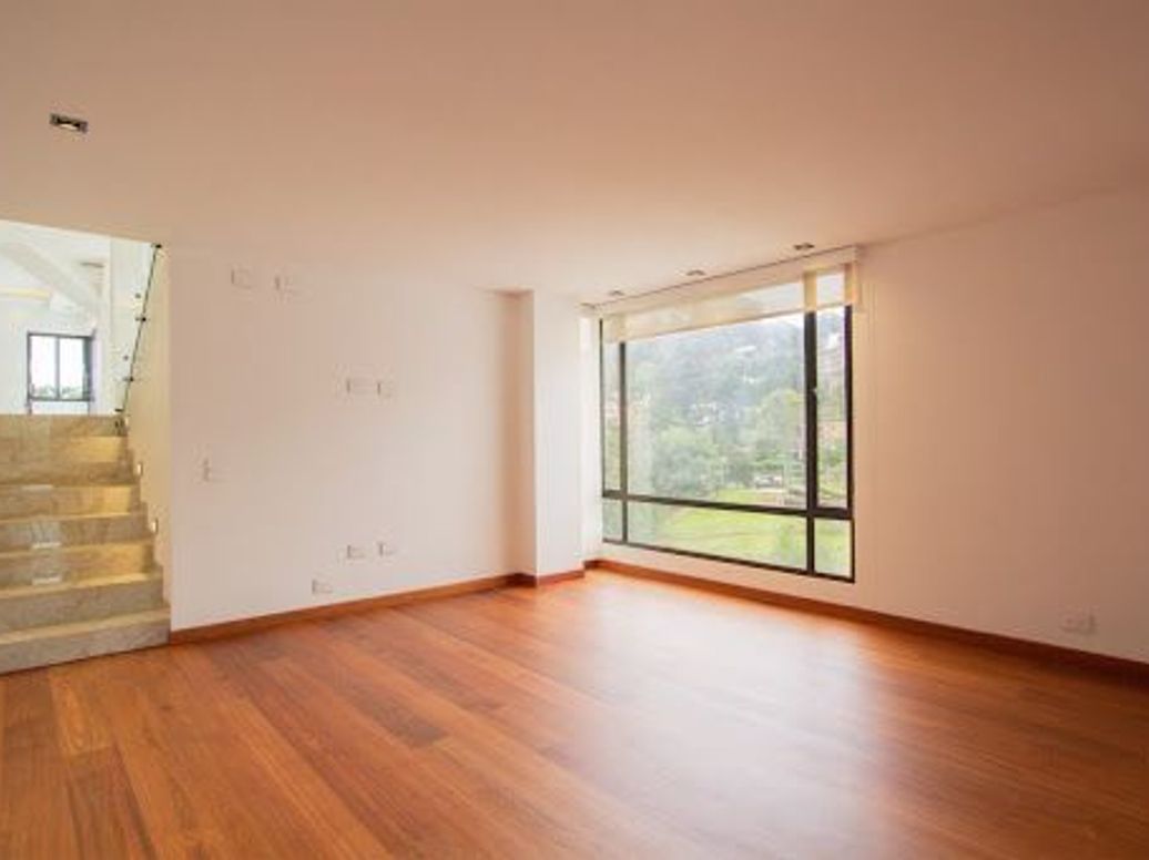 Apartamento de 4 alcobas en venta en Gratamira, Bogotá, 310 m² · foto 12 de 20