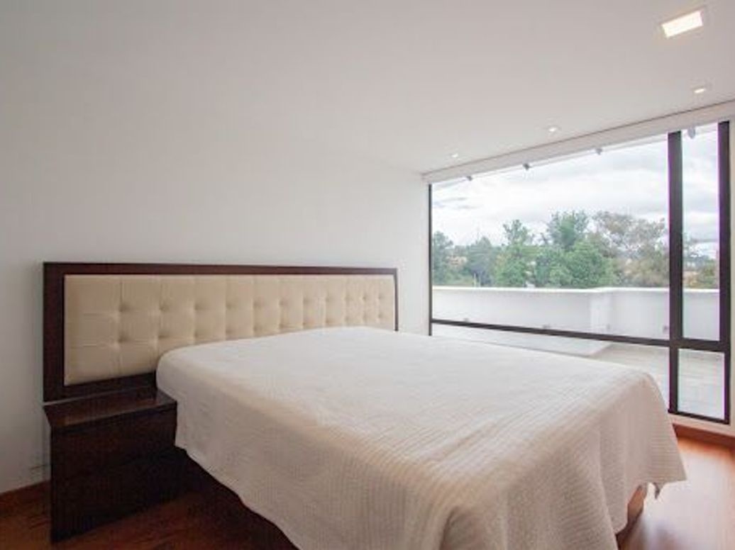 Apartamento de 4 alcobas en venta en Gratamira, Bogotá, 310 m² · foto 15 de 20