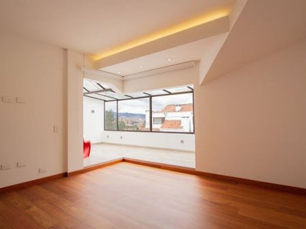 Apartamento de 4 alcobas en venta en Gratamira, Bogotá, 310 m² · foto 13 de 20