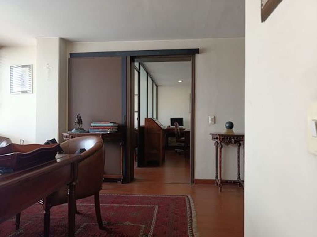 Apartamento de 2 alcobas en venta en Santa Fe, Bogotá, 57 m² · foto 3 de 17
