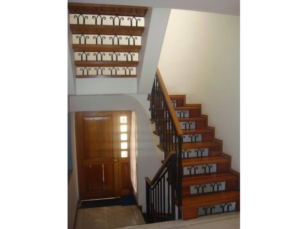 Casa de 3 alcobas en venta en Gratamira, Bogotá, 295 m² · foto 3 de 20