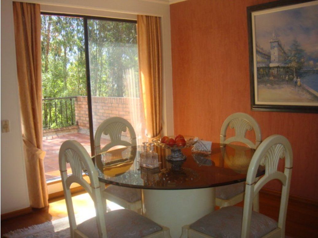Casa de 3 alcobas en venta en Gratamira, Bogotá, 295 m² · foto 6 de 20