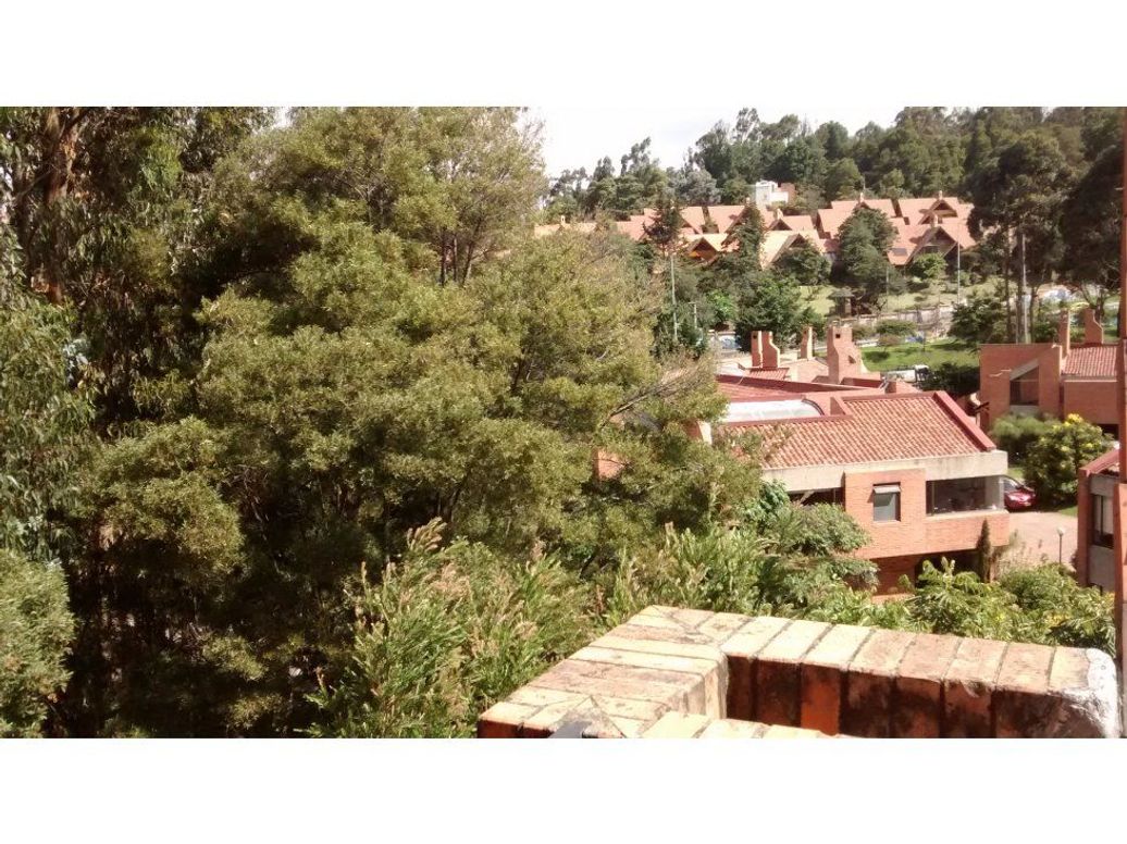 Casa de 3 alcobas en venta en Gratamira, Bogotá, 295 m² · foto 18 de 20