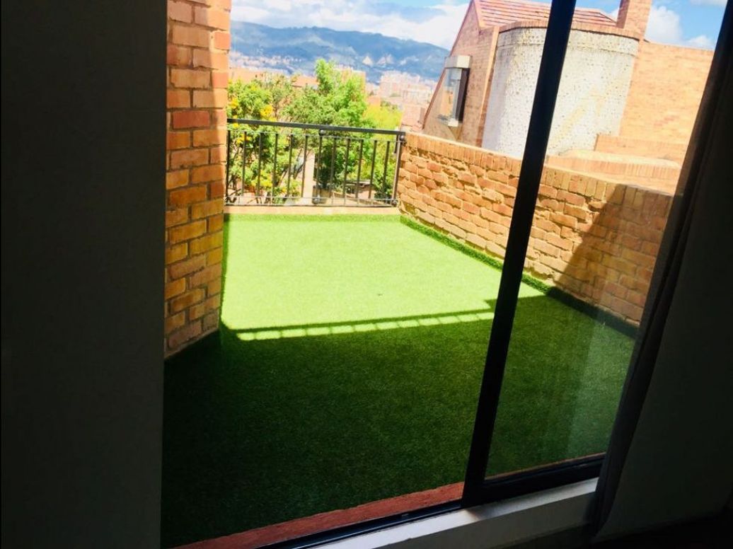 Casa de 3 alcobas en venta en Cerros De Suba, Bogotá, 282 m² · foto 15 de 20