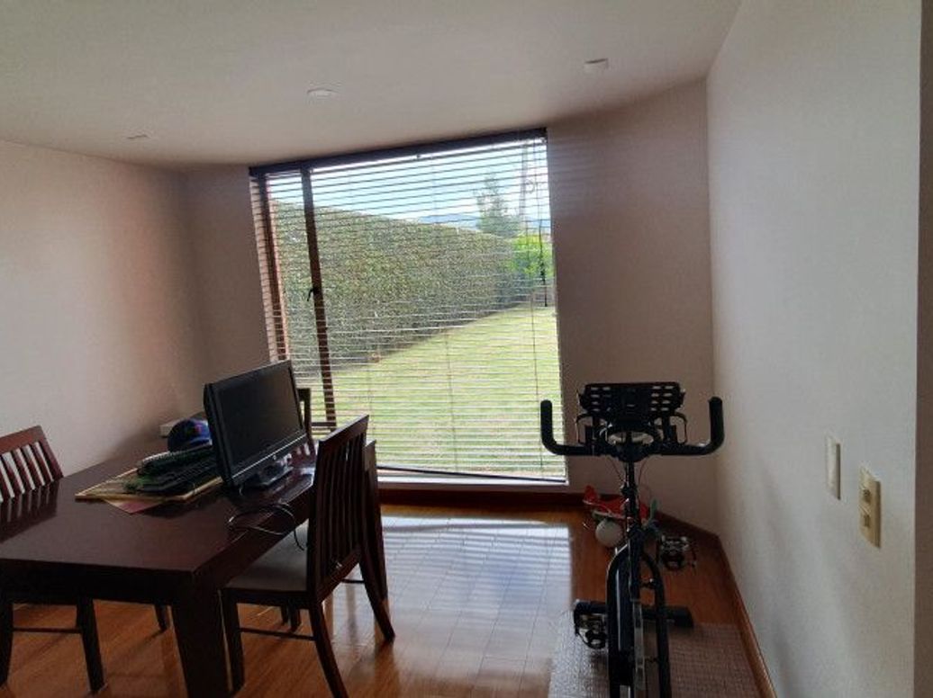Casa de 4 alcobas en venta en San José De Bavaria, Bogotá, 550 m² · foto 6 de 20