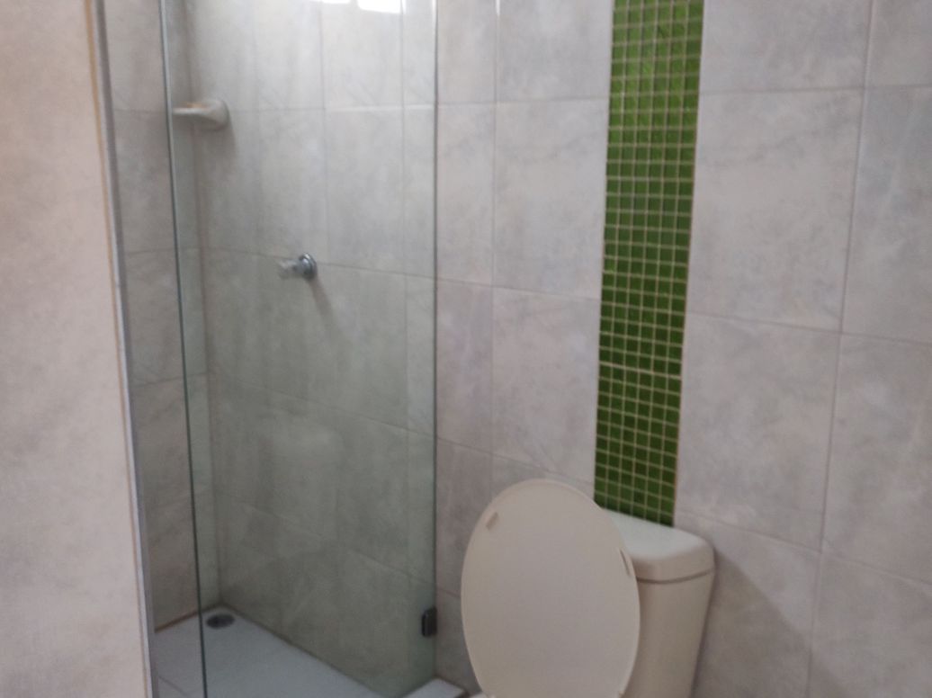 Casa de 4 alcobas en venta en Santa Helena, Bogotá, 180 m² · foto 2 de 8