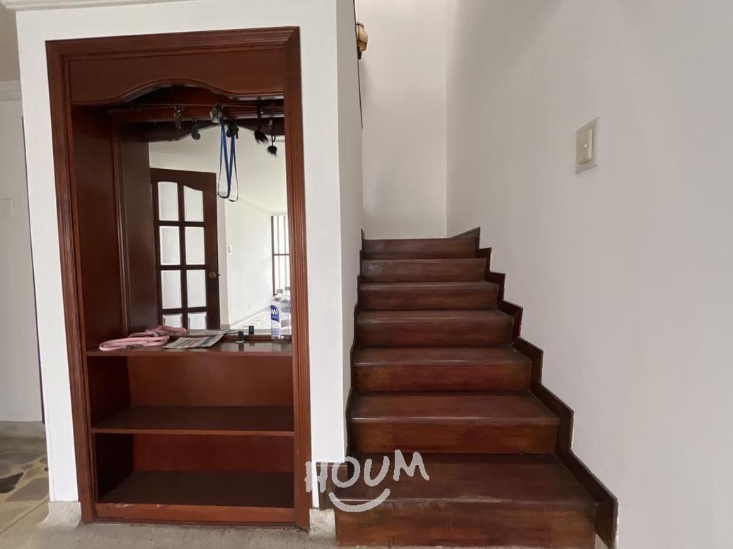Casa de 6 alcobas en venta en Estoril, Bogotá, 274 m² · foto 14 de 20