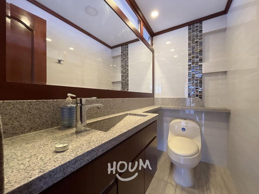 Casa de 6 alcobas en venta en Estoril, Bogotá, 274 m² · foto 16 de 20