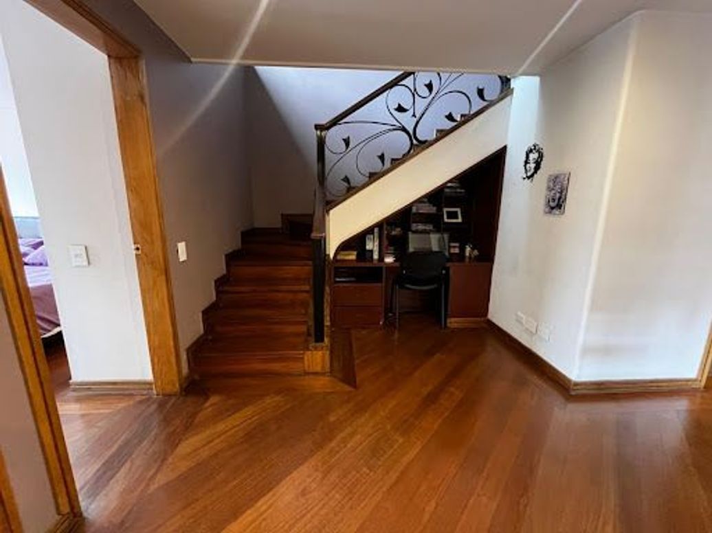 Apartamento de 3 alcobas en venta en Chicó Alto, Bogotá, 208 m² · foto 18 de 20