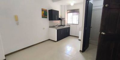 VENTA DE APARTAESTUDIO EN LA FLORA, EDIFICIO FLOR DE ANIS, EN CUARTO PISO CON VISTA INTERNA, SIN ASCENSOR EN UN SECTOR PRIVILEGIADO, CERCA A CHIPICHAPE, AL EXITO DE LA FLORA, FACIL ACCESO A TRANSPORTE PUBLICO. CONSTA DE UNA HABITACION CON CLOSET Y AIRE ACONDICIONADO, UN BAÑO, SALACOMEDOR AMPLIA, COCINA INTEGRAL, ZONA OFICIOS, ADMINISTRACION $123.000
