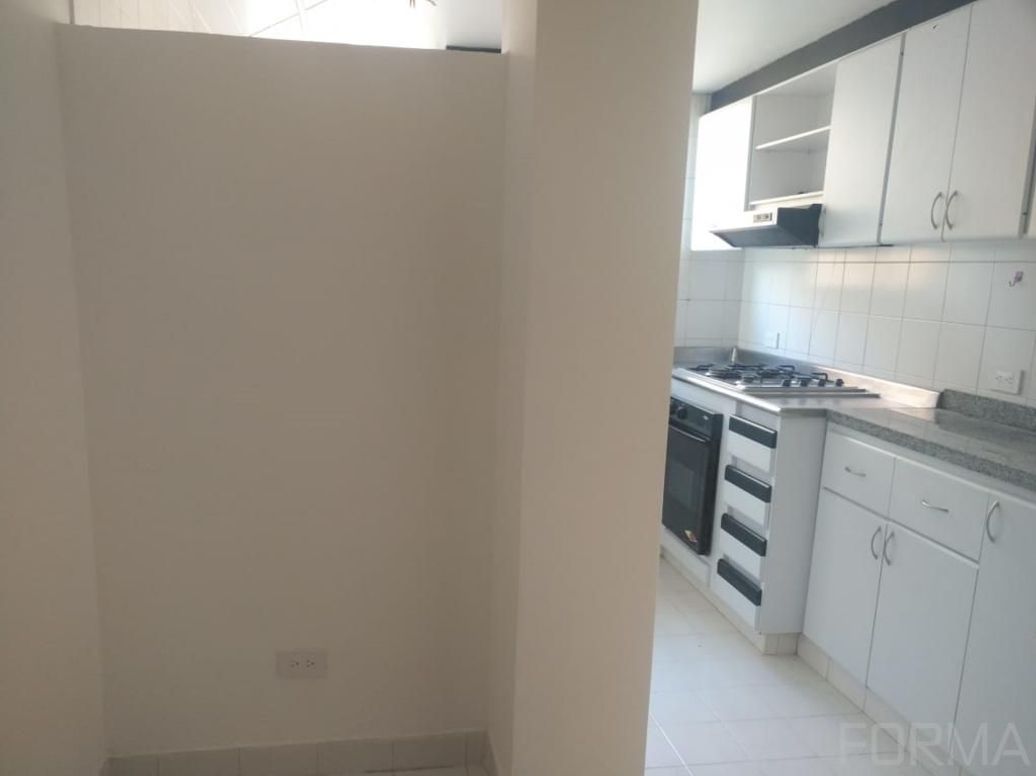 Apartamento de 3 alcobas en venta en Victoria Norte, Bogotá, 82 m² · foto 6 de 19