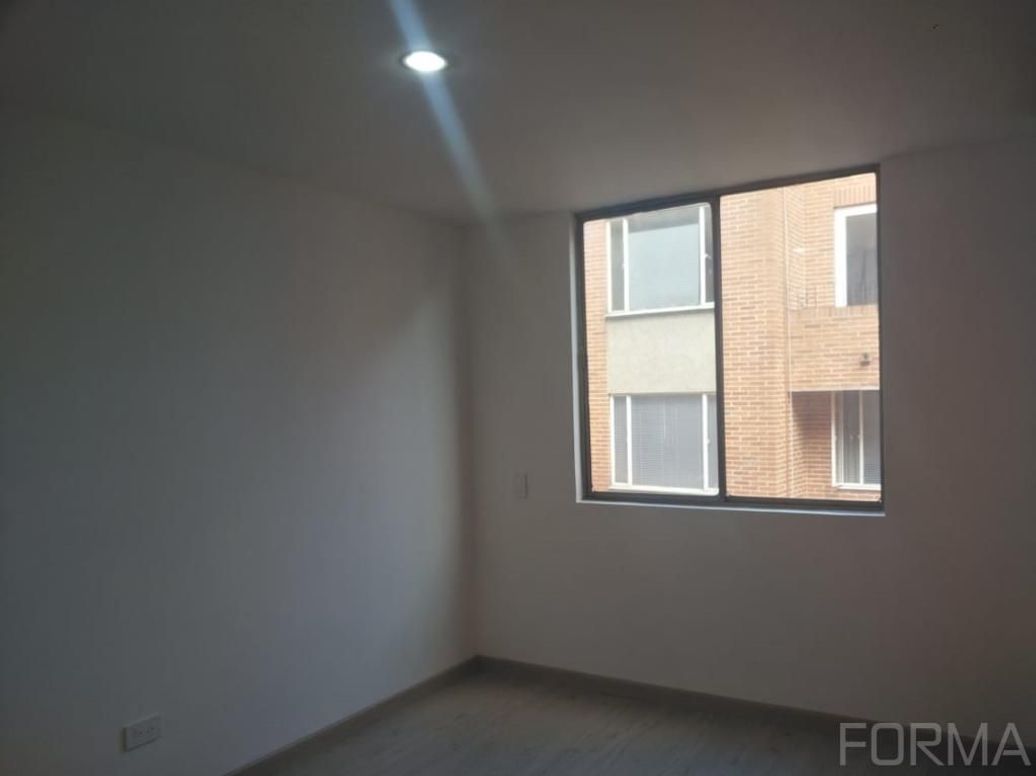 Apartamento de 3 alcobas en venta en Victoria Norte, Bogotá, 82 m² · foto 10 de 19