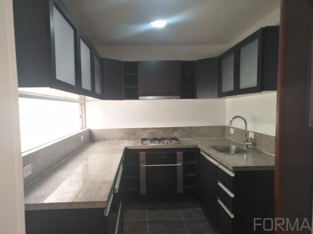 Apartamento de 4 alcobas en venta en Bella Suiza, Bogotá, 145 m² · foto 17 de 20