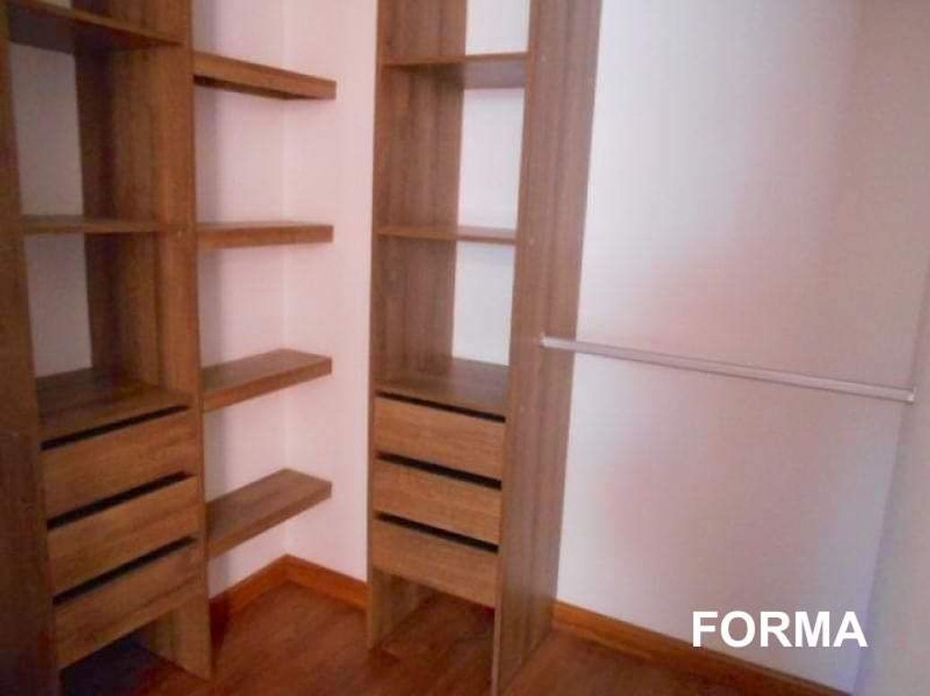 Apartaestudio en venta en Los Rosales, Bogotá, 54 m² · foto 4 de 7