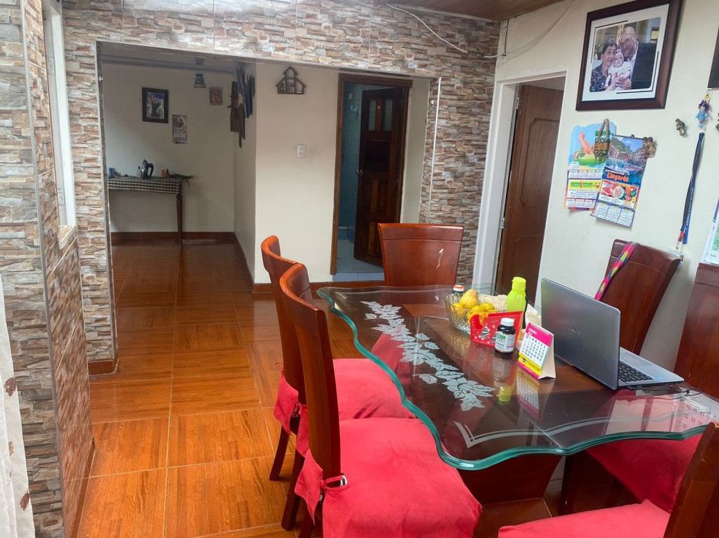 Casa de 7 alcobas en venta en Versalles, Bogotá, 190 m² · foto 8 de 20