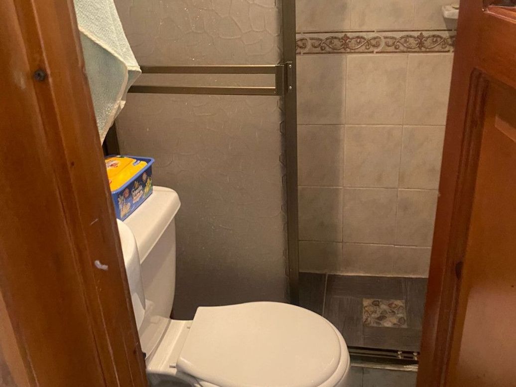 Casa de 7 alcobas en venta en Versalles, Bogotá, 190 m² · foto 18 de 20