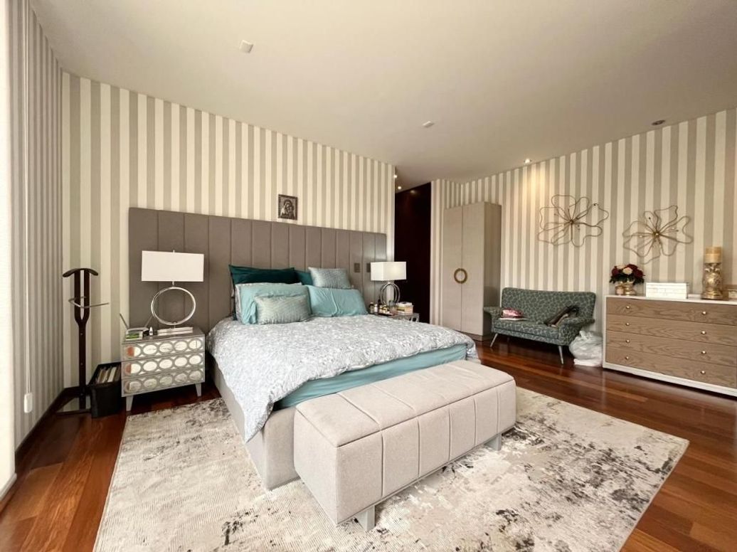Apartamento de 3 alcobas en venta en María Cristina, Bogotá, 270 m² · foto 11 de 20