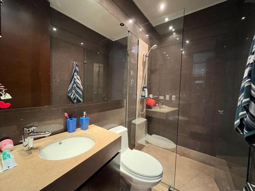 Apartamento de 3 alcobas en venta en María Cristina, Bogotá, 270 m² · foto 19 de 20