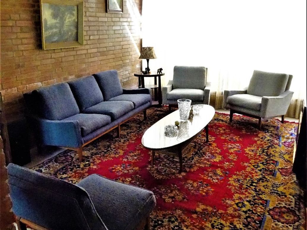 Casa de 5 alcobas en venta en San Patricio, Bogotá, 340 m² · foto 2 de 9
