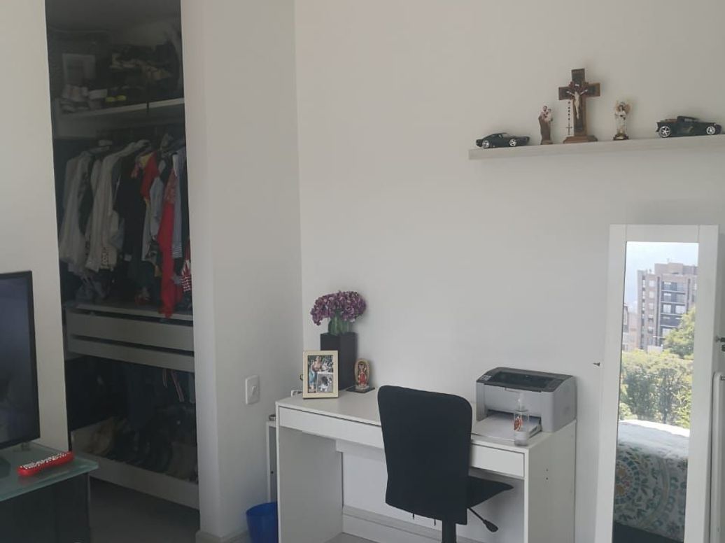 Apartamento de 2 alcobas en venta en Chicó Norte, Bogotá, 62 m² · foto 3 de 14