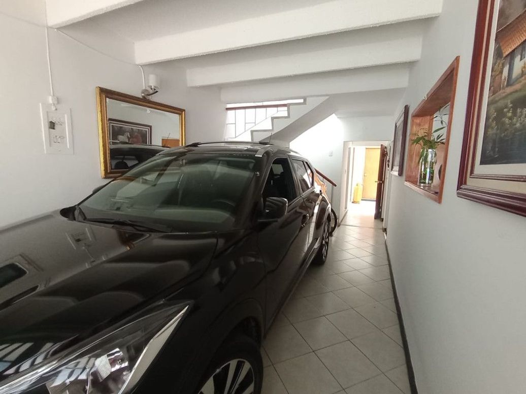 Casa de 5 alcobas en venta en Bellavista Occidental, Bogotá, 250 m² · foto 4 de 20