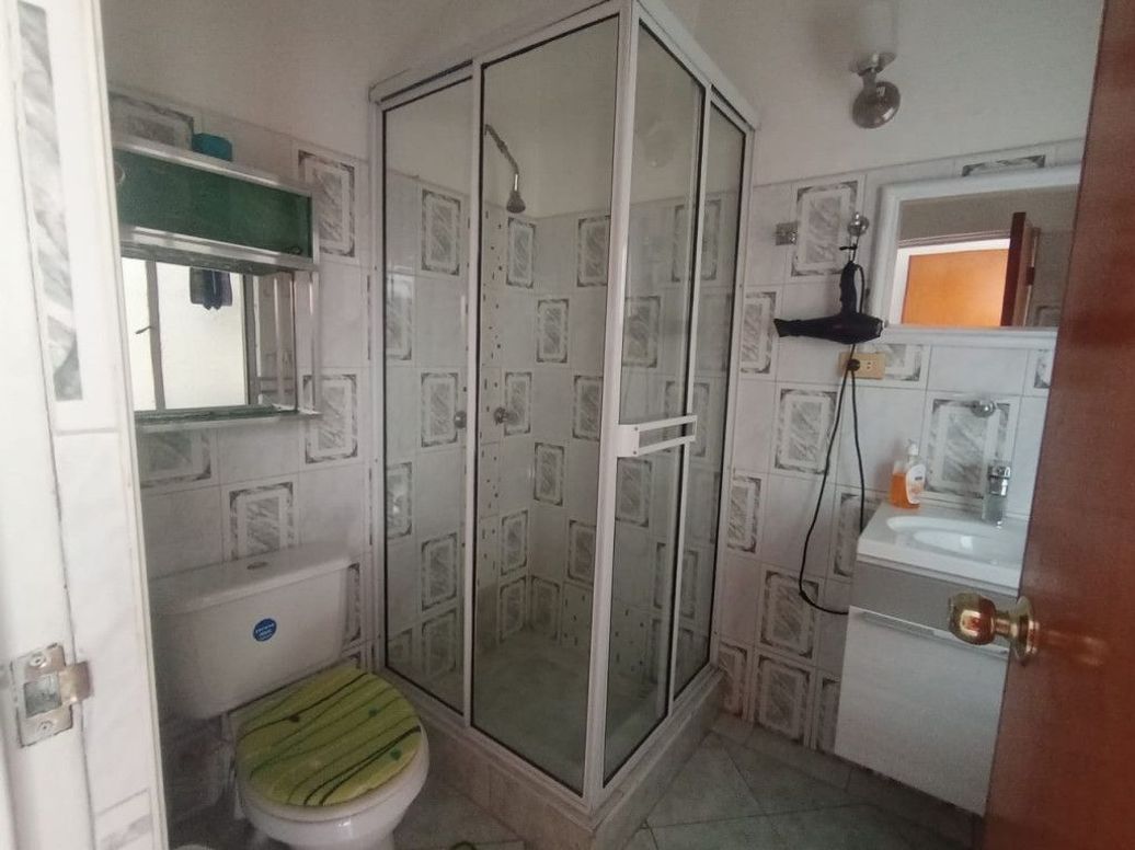 Casa de 5 alcobas en venta en Bellavista Occidental, Bogotá, 250 m² · foto 18 de 20