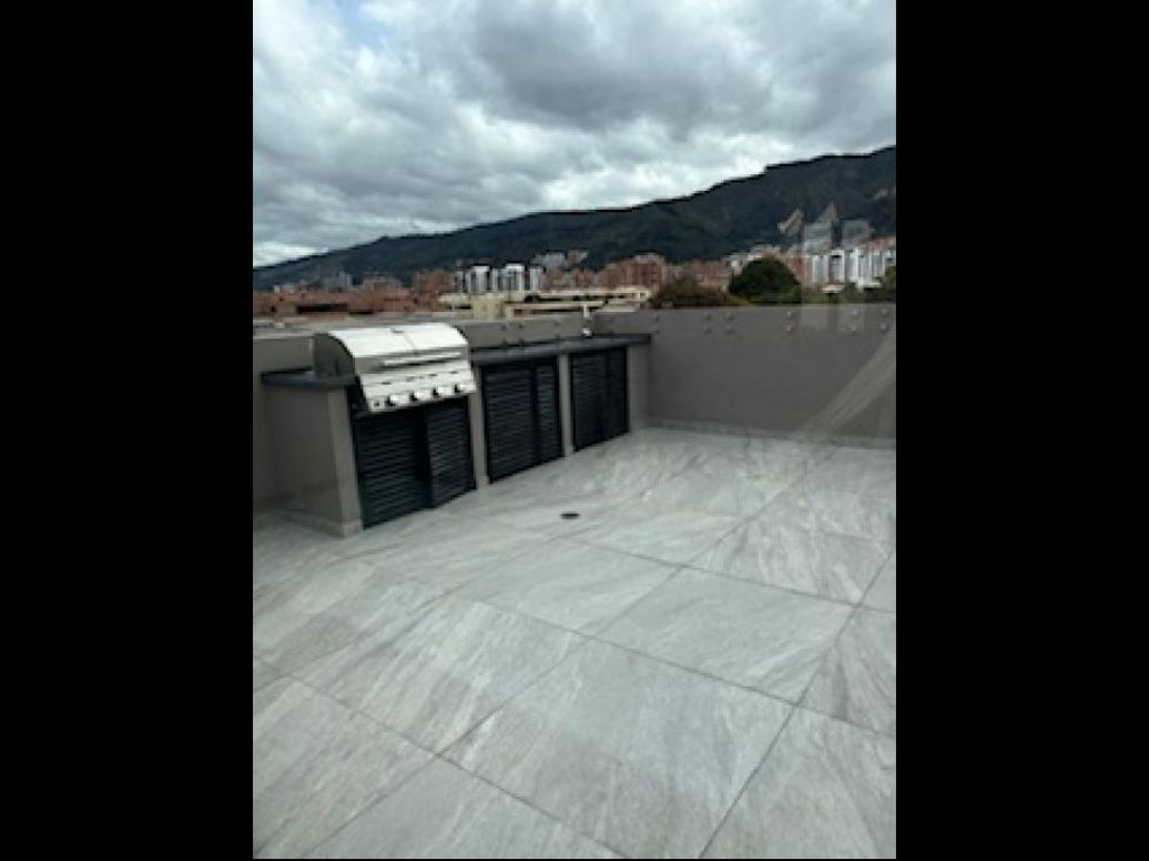 Apartamento de 3 alcobas en venta en Santa Barbara, Bogotá, 280 m² · foto 7 de 12